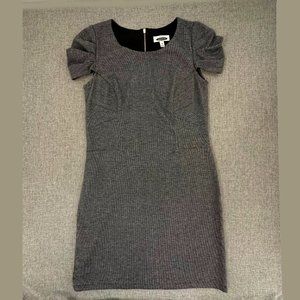 Intermission Dress Sz‎ 10 Cap Sleeve Zipper Round Neck